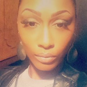 Meet your Posher, Lareca